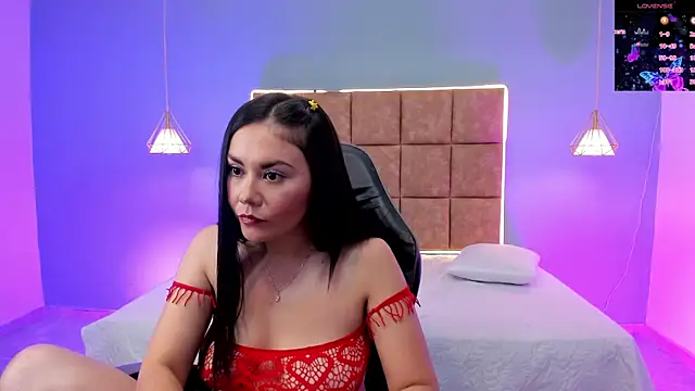 Snapshot of Natalia_Saenz_ chatting on 9, 5, 2026 Natalia Saenz online show from 9, 5, 2026