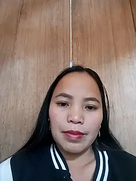 Snapshot of Tisami-suca chatting on 26, 11, 2025 Tisami-suca online show from 26, 11, 2025