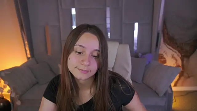 TinyNatalie online show from 23, 7, 2026