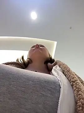 KateBurlesk online show from 21, 12, 2025