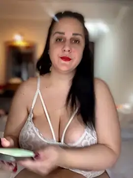 Mary kansas bbw online show from 4, 2, 2026