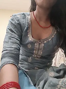Snapshot of Dil-se-queen-321 chatting on 6, 6, 2026 Dil-se-queen-321 online show from 6, 6, 2026