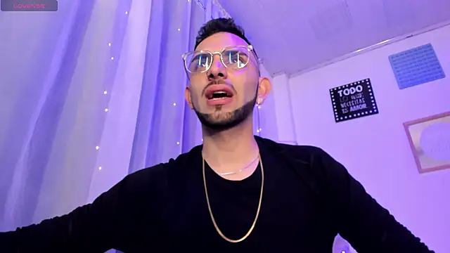 Rayan ortiz online show from 28, 11, 2025