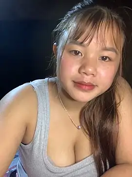 Snapshot of Sug04 chatting on 16, 12, 2025 Sug04 online show from 16, 12, 2025