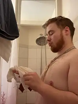 Snapshot of pastorroy chatting on 5, 12, 2025 pastorroy online show from 5, 12, 2025