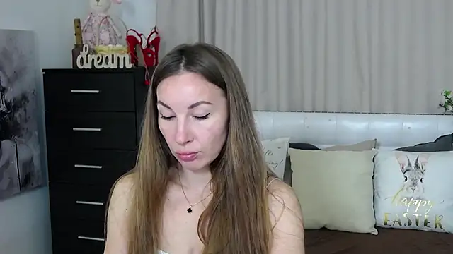 Snapshot of Brandy_Gem chatting on 8, 4, 2026 Brandy Gem online show from 8, 4, 2026