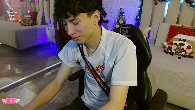 kaelwolf tay online show from 26, 11, 2025