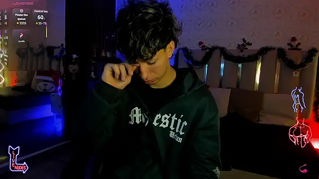 Snapshot of kaelwolf_tay chatting on 18, 1, 2026 kaelwolf tay online show from 18, 1, 2026