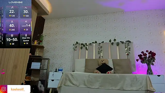 Snapshot of kaelwolf_tay chatting on 6, 2, 2026 kaelwolf tay online show from 6, 2, 2026