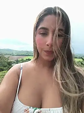 Snapshot of Catalina_ramos chatting on 4, 8, 2026 Catalina ramos online show from 4, 8, 2026