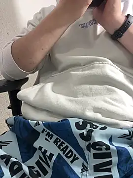 Snapshot of Daisuke_01 chatting on 26, 11, 2025 Daisuke 01 online show from 26, 11, 2025