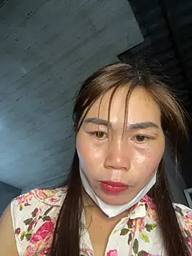 meganmeo online show from 3, 2, 2026