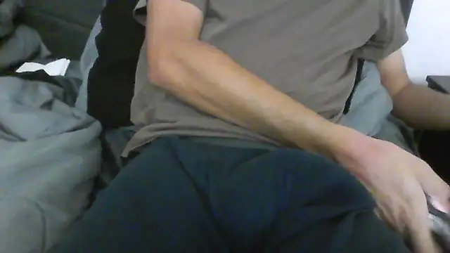 Snapshot of latinman7944 chatting on 19, 4, 2026 latinman7944 online show from 19, 4, 2026
