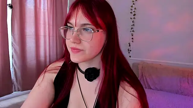 Snapshot of SweetieMarry chatting on 2, 7, 2026 SweetieMarry online show from 2, 7, 2026
