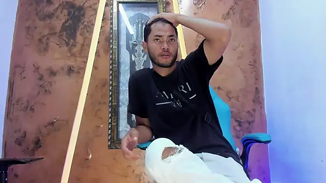 hot guy sweet online show from 23, 11, 2025