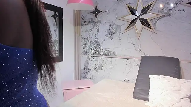 Snapshot of ZoeCollin chatting on 16, 7, 2026 ZoeCollin online show from 16, 7, 2026