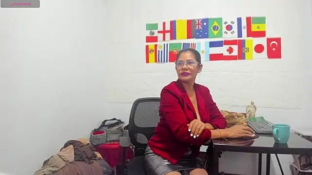 Snapshot of Miss_clarepocahose chatting on 17, 6, 2026 Miss clarepocahose online show from 17, 6, 2026