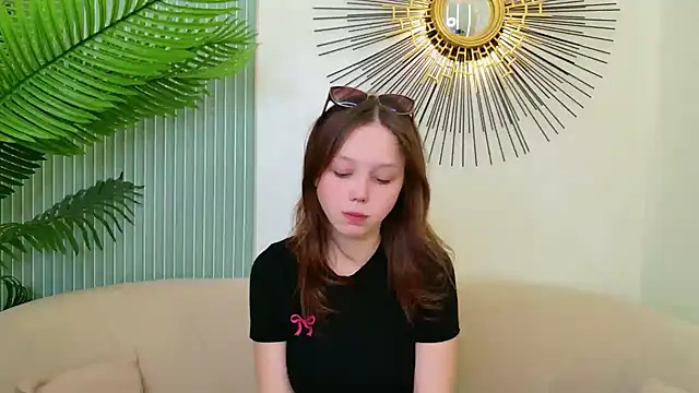 Samantha Martines online show from 6, 3, 2026