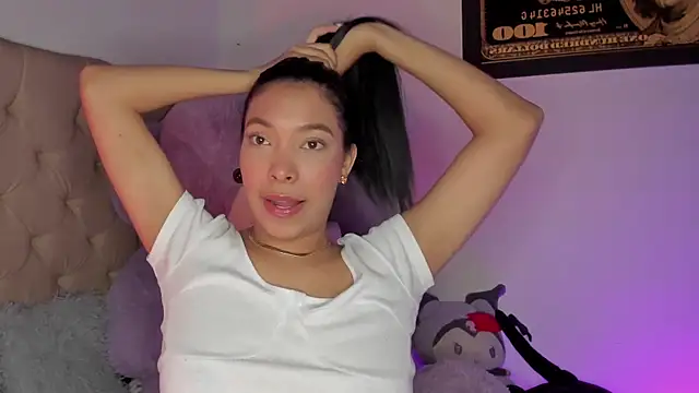 KarolRojas 22 online show from 22, 3, 2026