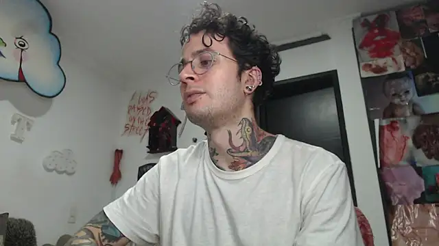 CryBoy13 online show from 5, 12, 2025