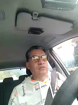 Snapshot of ChrisFloresP chatting on 6, 6, 2026 ChrisFloresP online show from 6, 6, 2026