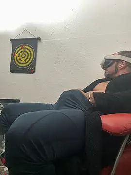 2addictivelyhorny online show from 18, 1, 2026