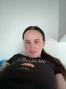Snapshot of TomilaSi chatting on 16, 5, 2026 TomilaSi online show from 16, 5, 2026