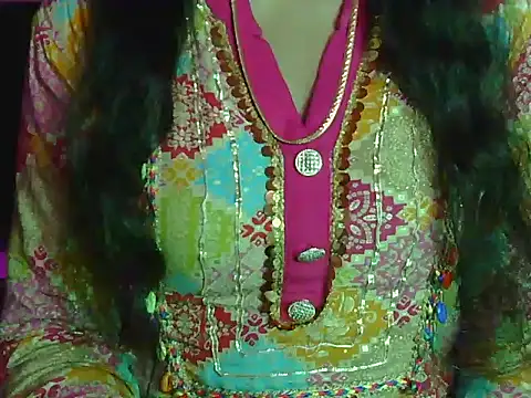 cute mahira online show from 15, 2, 2026