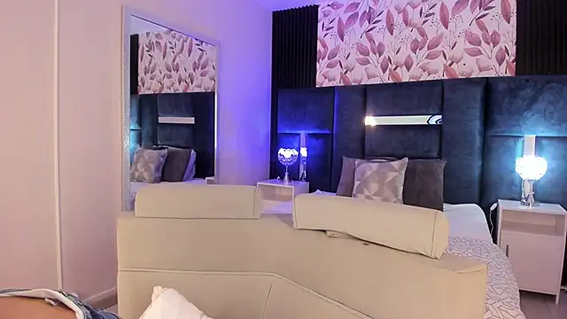 MelissaGill  online show from 13, 1, 2026