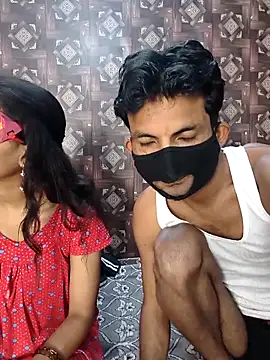 Sexy komal02 online show from 1, 4, 2026