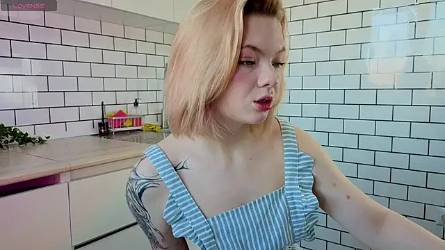 Me1inMonro online show from 2, 4, 2026