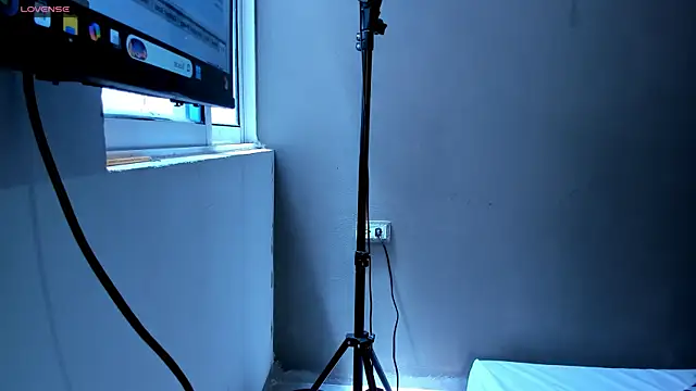 Snapshot of LiamVibes212 chatting on 6, 3, 2026 LiamVibes212 online show from 6, 3, 2026