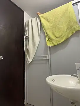 Miia moonn online show from 14, 12, 2025