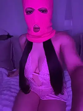 Snapshot of linaatchikita chatting on 6, 2, 2026 linaatchikita online show from 6, 2, 2026