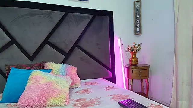 TashaNaughty4u online show from 5, 12, 2025