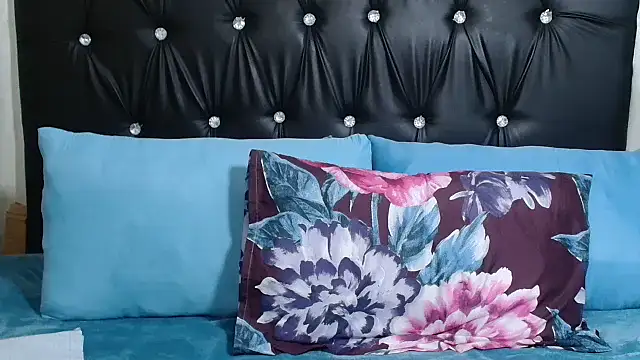 SavageHoney online show from 1, 4, 2026