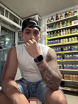 OliverWest04 online show from 14, 4, 2026