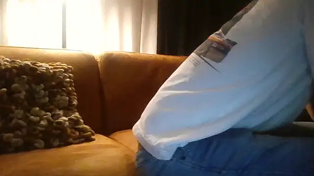 Snapshot of horny_de_porny chatting on 26, 11, 2025 horny de porny online show from 26, 11, 2025