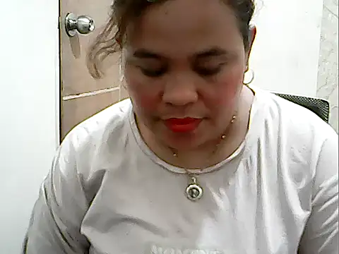 Snapshot of cutechubby chatting on 27, 2, 2026 cutechubby online show from 27, 2, 2026