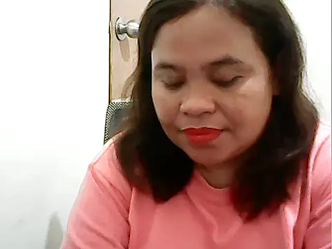 cutechubby online show from 21, 4, 2026