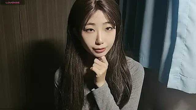 Yyoo-99 online show from 1, 12, 2025