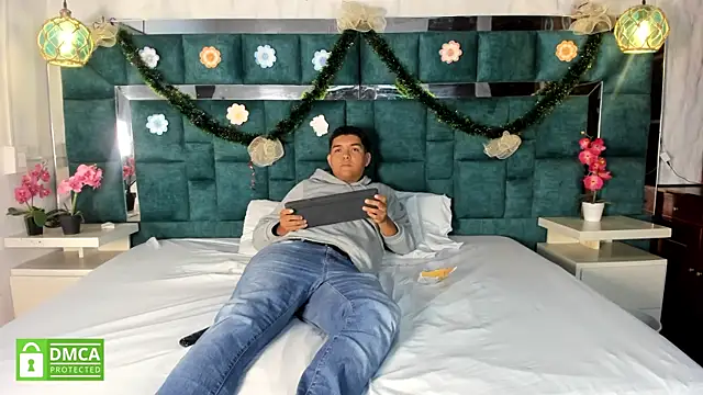  bonnyandclyde online show from 6, 1, 2026