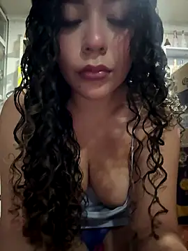 VictoriaaRose online show from 21, 12, 2025