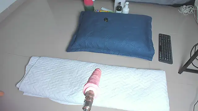 sophie 1  online show from 6, 2, 2026