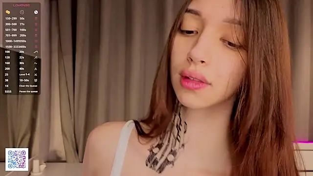 CoraleeSpadlin online show from 29, 11, 2025