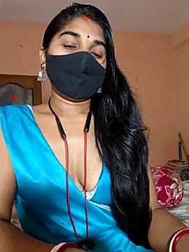 Snapshot of adite20 chatting on 29, 3, 2026 adite20 online show from 29, 3, 2026