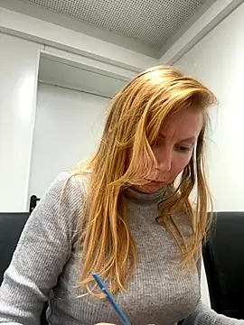 JenyJansy online show from 4, 12, 2025