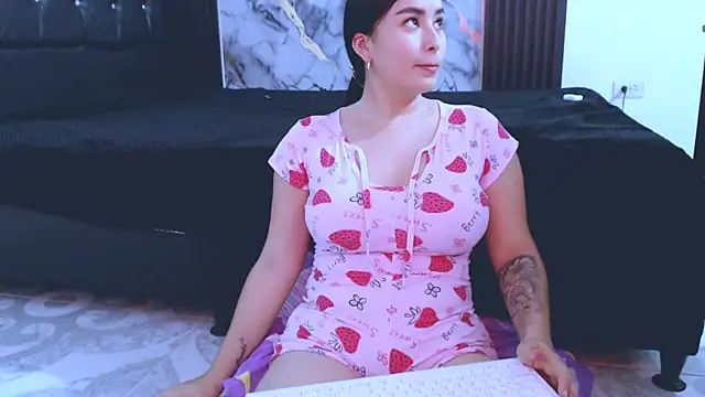 NoaLeon21 online show from 3, 3, 2026