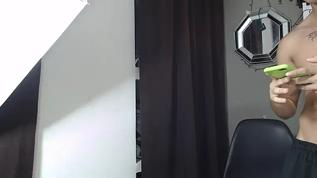 kim curlyy online show from 13, 1, 2026