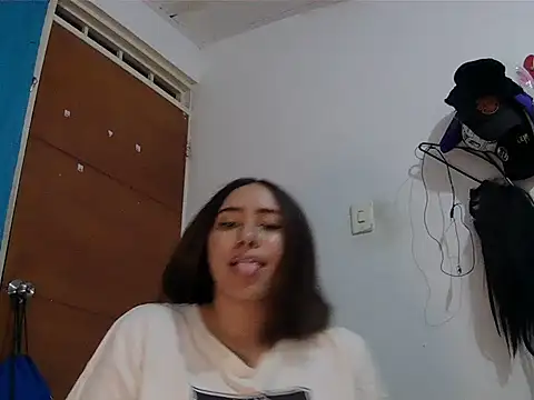 Michikomalandroxh online show from 20, 12, 2025